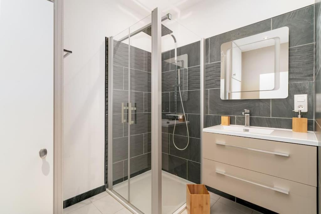 Superbe Appartement A Une Minute A Pied De La Gare Épinal Exteriér fotografie