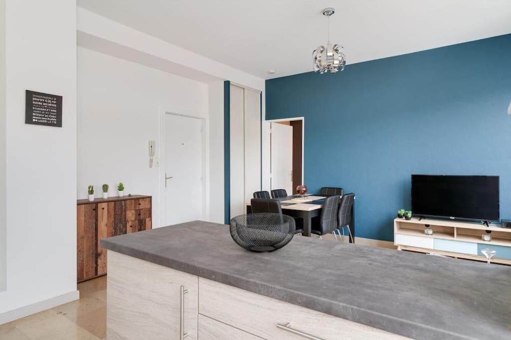 Superbe Appartement A Une Minute A Pied De La Gare Épinal Exteriér fotografie