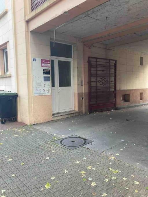 Superbe Appartement A Une Minute A Pied De La Gare Épinal Exteriér fotografie